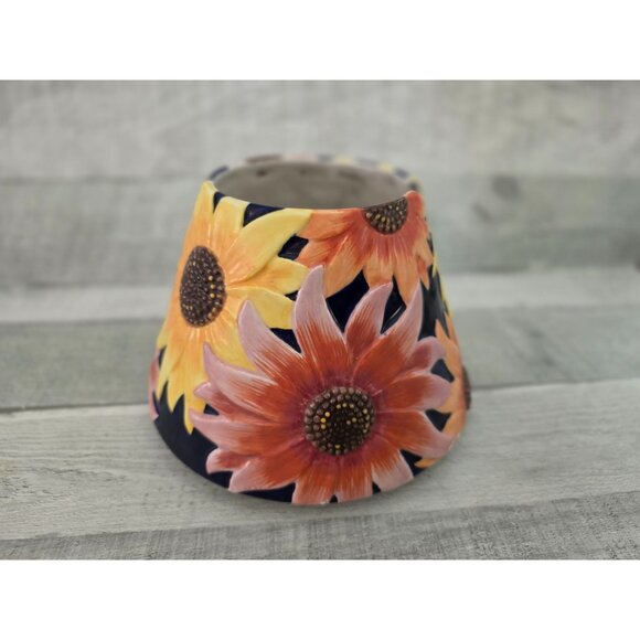 Yankee Candle Ceramic Sunflower Jar Candle Shade - Picture 3 of 8